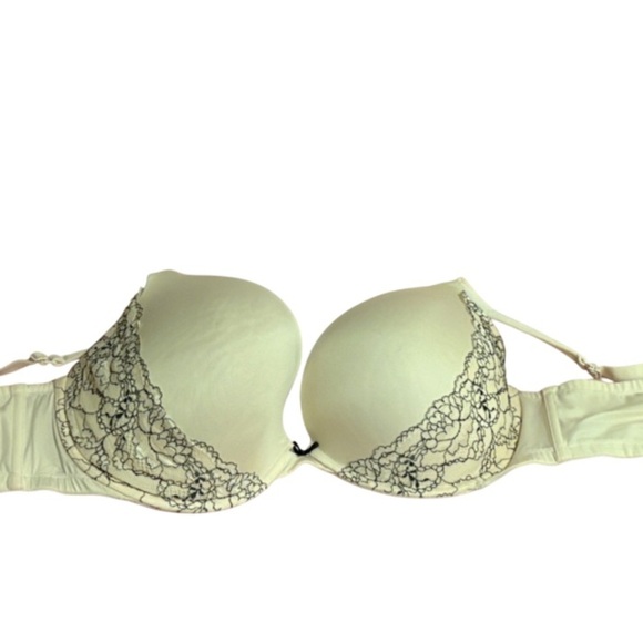 Cacique Other - Cacique Cream 42DDBra with Black Lace Detail.